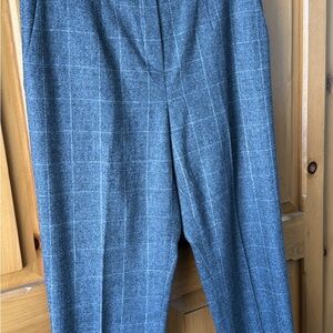 Aritzia Babaton Gray Plaid Women's Trousers